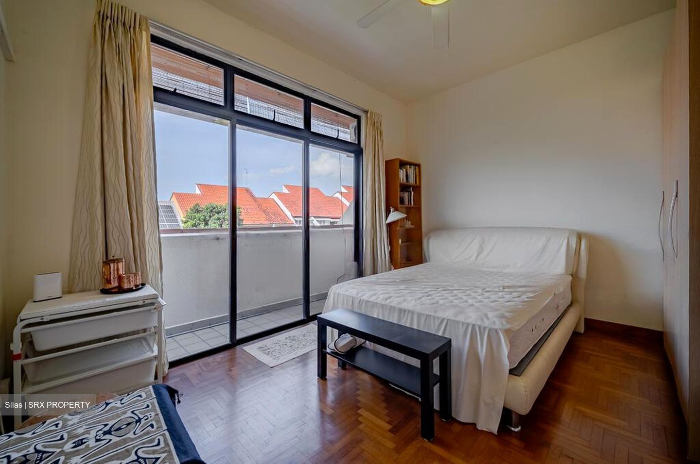 Canary Park (D16), Terrace #467209061